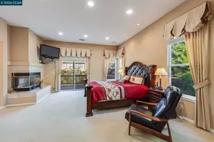 1105 Peacock Creek Dr, Clayton, CA 94517 - Photo 38