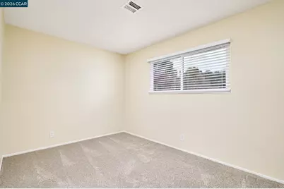 300 College Ave, Vallejo, CA 94589 - Photo 18