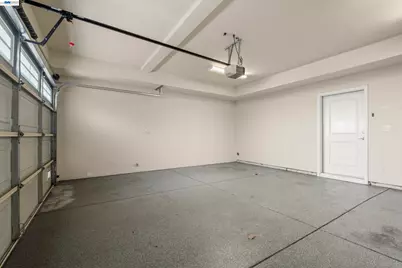 651 Macarthur Blvd, San Leandro, CA 94577 - Photo 8