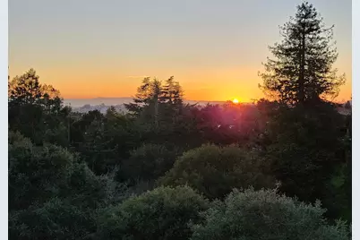 18033 Columbia Dr, Castro Valley, CA 94552 - Photo 4