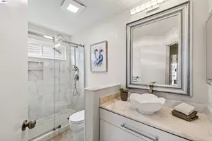 137 Parfait Ln, Alameda, CA 94502 - Photo 28