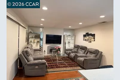 825 Oak Grove Rd #17, Concord, CA 94518 - Photo 12