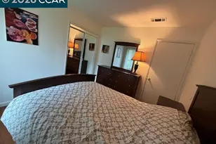 825 Oak Grove Rd, Concord, CA 94518 - Photo 16