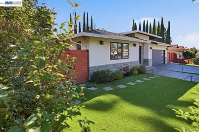 706 Wisteria Dr, Fremont, CA 94539 - Photo 4