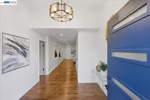 706 Wisteria Dr, Fremont, CA 94539 - Photo 8