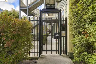 1565 32nd St, Oakland, CA 94608 - Photo 32