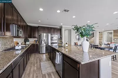 109 Muir Ct, Oakley, CA 94561 - Photo 14