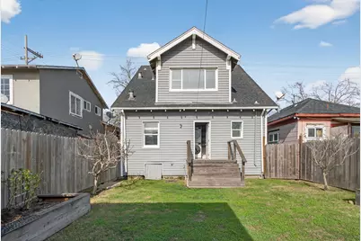 210 Chanslor Ave, Richmond, CA 94801 - Photo 14