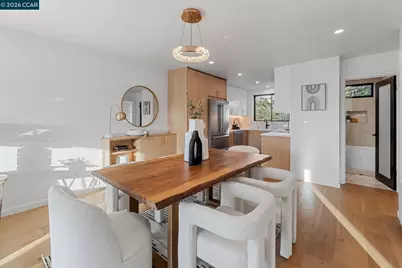 2114 40th Ave, San Francisco, CA 94116 - Photo 8