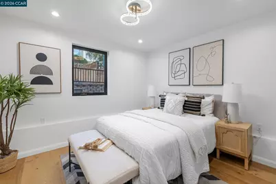 2114 40th Ave, San Francisco, CA 94116 - Photo 24