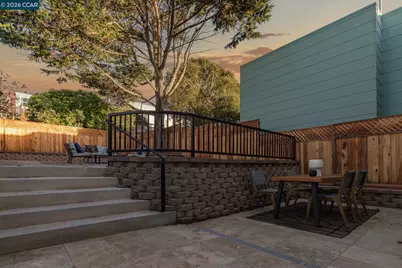 2114 40th Ave, San Francisco, CA 94116 - Photo 32