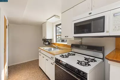 931 Elm St, El Cerrito, CA 94530 - Photo 24