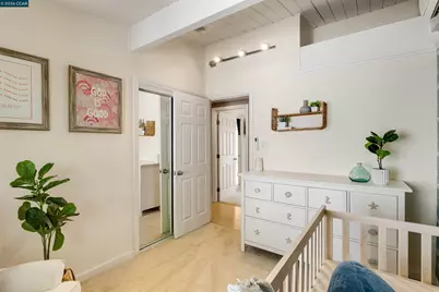 2261 Gehringer Dr, Concord, CA 94520 - Photo 30