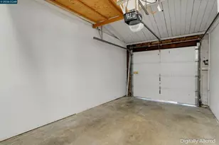 2261 Gehringer Dr, Concord, CA 94520 - Photo 36