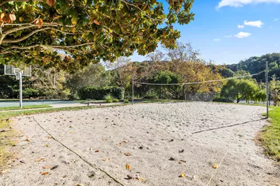 8170 Mountain View Dr #F, Pleasanton, CA 94588 - Photo 44