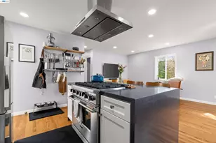 931 Bancroft Way, Berkeley, CA 94710 - Photo 32