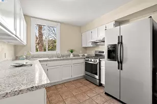 931 Bancroft Way, Berkeley, CA 94710 - Photo 18