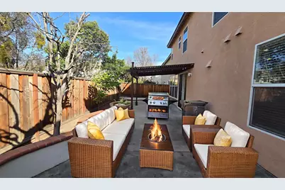 389 Burlington Dr, Tracy, CA 95376 - Photo 20