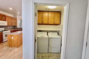 389 Burlington Dr, Tracy, CA 95376 - Photo 10