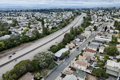 3257 Delaware St, Oakland, CA 94602 - Photo 8