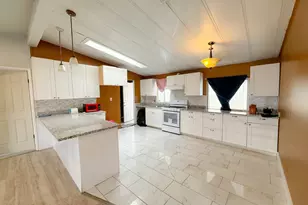 4404 Raiders Way, Modesto, CA 95355 - Photo 8