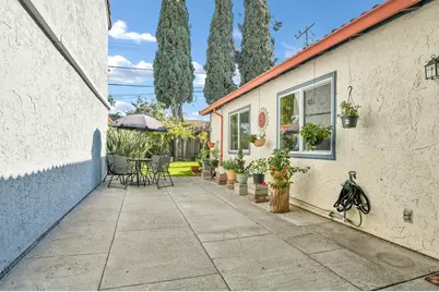 1198 Spiro Dr, San Jose, CA 95116 - Photo 18