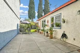 1198 Spiro Dr, San Jose, CA 95116 - Photo 18