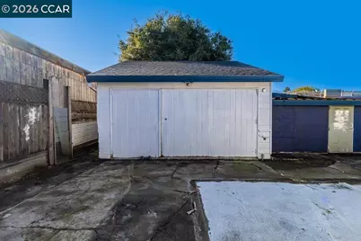 2614 Chanslor Avenue, Richmond, CA 94803 - Photo 32
