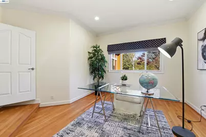 12800 Clausen Ct, Los Altos Hills, CA 94022 - Photo 24