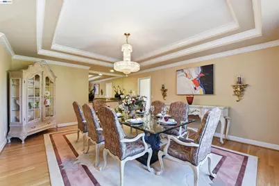 12800 Clausen Ct, Los Altos Hills, CA 94022 - Photo 20