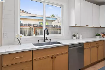 36347 Colbert Pl, Newark, CA 94560 - Photo 10