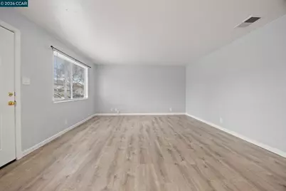 2205 Peppertree Way #1, Antioch, CA 94509 - Photo 4