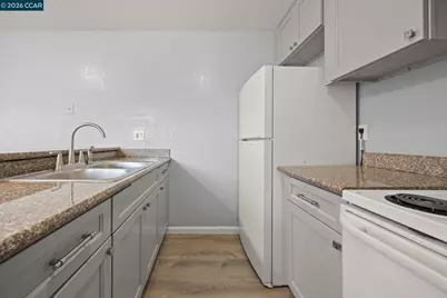 2205 Peppertree Way #1, Antioch, CA 94509 - Photo 8