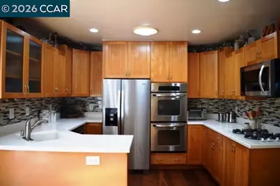 136 Pacific Ave, Pacifica, CA 94044 - Photo 6