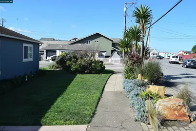 136 Pacific Ave, Pacifica, CA 94044 - Photo 20