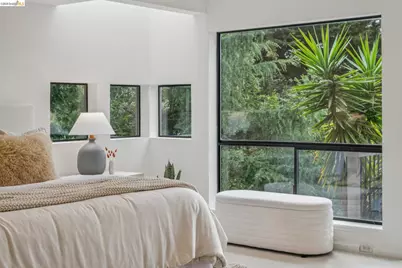 6051 Westover Dr, Oakland, CA 94611 - Photo 44