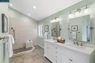 1405 Fountain Springs Cir, Danville, CA 94526 - Photo 34