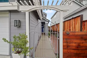 1405 Fountain Springs Cir, Danville, CA 94526 - Photo 4