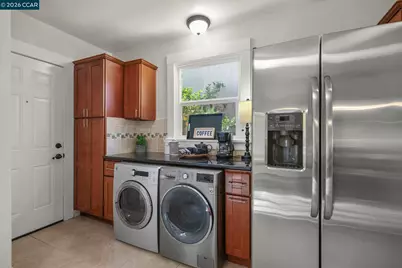 4426 Park Blvd, Oakland, CA 94602 - Photo 16