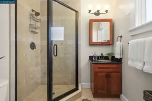 4426 Park Blvd, Oakland, CA 94602 - Photo 20