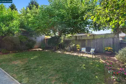 4426 Park Blvd, Oakland, CA 94602 - Photo 28