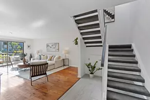 548 Queen's Rd, Alameda, CA 94501 - Photo 2