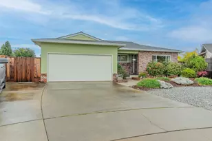 15239 Laverne Ct, San Leandro, CA 94579 - Photo 2
