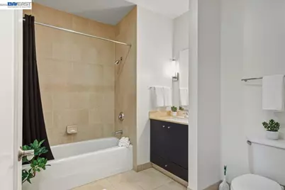 809 Clay St, Oakland, CA 94607 - Photo 16