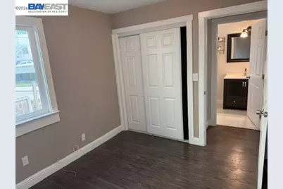 2821 Vallecito Pl, Oakland, CA 94606 - Photo 14