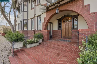 62 Farragut Ave, Piedmont, CA 94610 - Photo 4