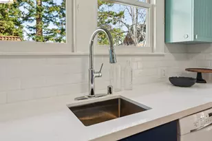 1207 Francisco St, Berkeley, CA 94702 - Photo 18