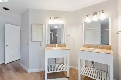 14 Heritage Oaks Rd, Pleasant Hill, CA 94523 - Photo 22