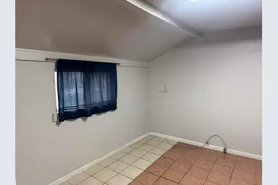 1021 72nd Ave, Oakland, CA 94621 - Photo 8