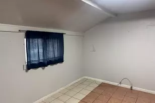 1021 72nd Ave, Oakland, CA 94621 - Photo 8